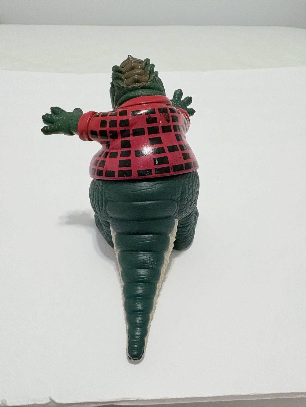 Vintage 1991 Disney Dinosaurs TV Show Toys Figures Sinclair Family - Picture 7 of 11
